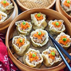 A picture of Pork and Ear Mushrooms Shumai.