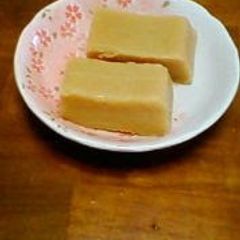 A picture of Easy Chewy Kinako Uiro in the Microwave.