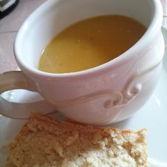 A picture of Creamy pumpkin soup.