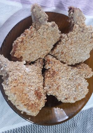 Una foto de Costeletas de cerdo rebozadas en avena