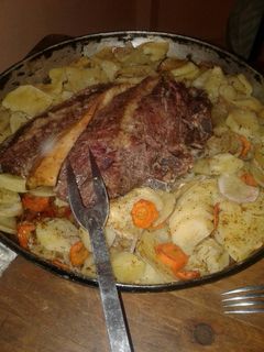 Una foto de Bife en tira al horno