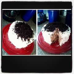 Oreo cake (my style) A picture of Oreo cake (my style).