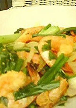 A picture of Tumeric sauteed shrimp.