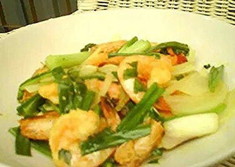 Recipe of Perfect Tumeric sauteed shrimp