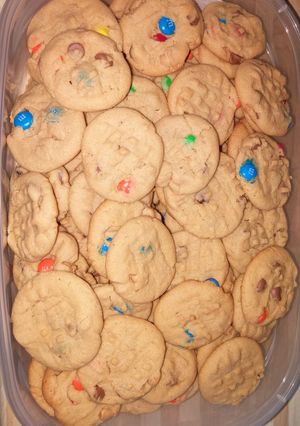 A picture of Peanut Butter Cookies.