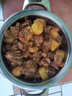 A picture of Tasty beef stew.
