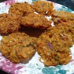A picture of Cabbage pakoda.
