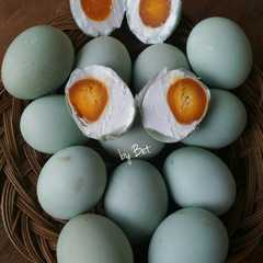 A picture of Telur Asin KETO.