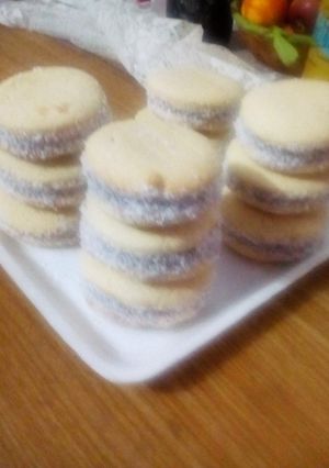 Una foto de Alfajores de Maicena