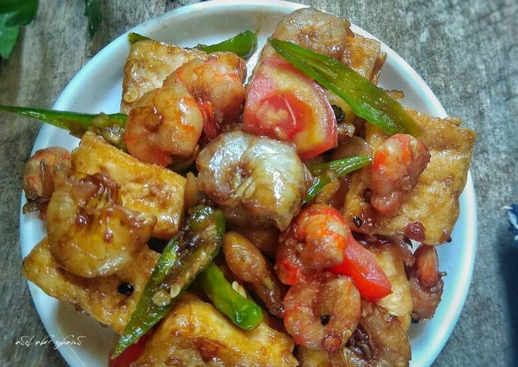Tahu udang lada hitam