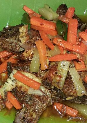 Foto resep Ikan nila bumbu acar kuning