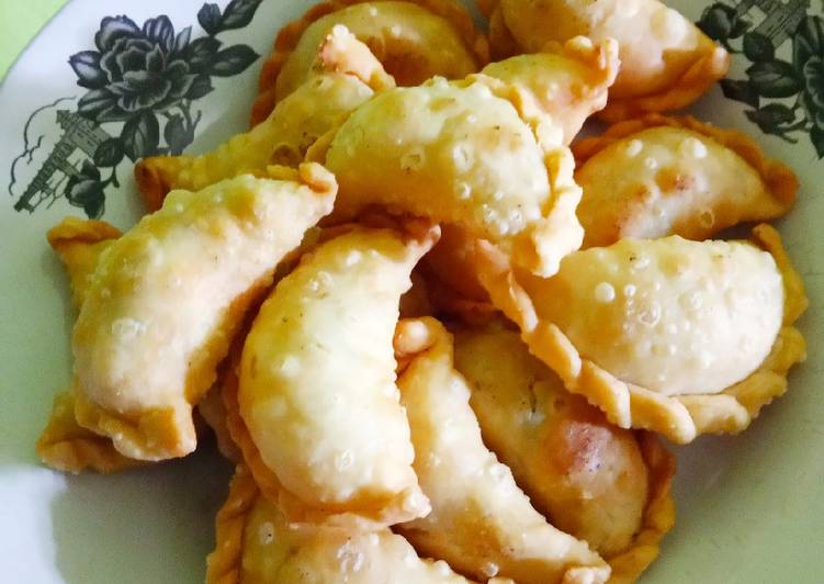 Pastel Goreng, awet crunchynya