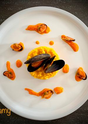 Foto di RISOTTO CAROTE, ZAFFERANO E COZZE