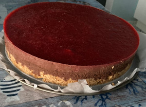 Foto di Semifreddo cioccolato e fragole