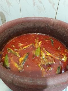 மத்தி தொக்கு(mathi meen thokku recipe in tamil) செய்முறை முக்கிய புகைப்படம்