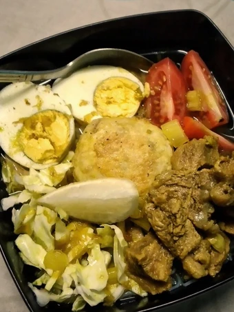 Langkah Gampang Menyiapkan Resep Soto Sapi Kuah Kuning Bening yang Uenak Anti Ribet, Bisa Manjain Lidah