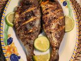 سمك دنيس مشوي بالفرن