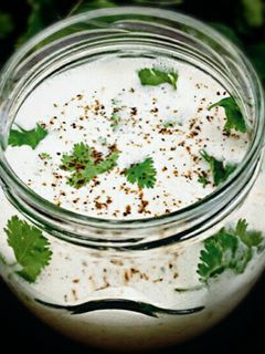 A picture of Unsweetened Flavored Buttermilk.