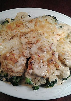 A picture of Chicken Divan, My Version.