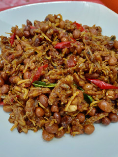 Foto resep Balado TKT (teri, kacang, tempe)
