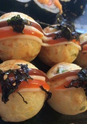 Hình của món Bánh Takoyaki (hay còn gọi là Bánh bạch tuộc).
