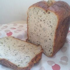 Low-carb Sesame Seed, Yogurt and Soy Bread A picture of Low-carb Sesame Seed, Yogurt and Soy Bread.