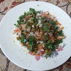 A picture of Moong Chat.