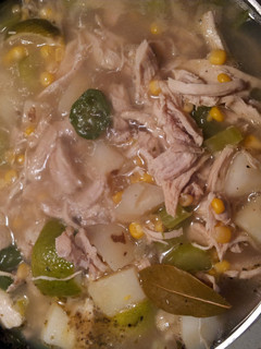 A picture of Tortilla chicken lime soup.
