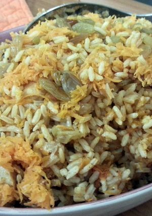 A picture of Bokhari Rice (Saudi & Afghani).