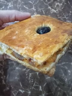 صورة لوصفة خبز محشي خفيف ساهل واقتصادي على طريقة أم يونس