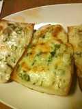 An Easy Snack! Cheese and Mayonnaise Toasted Baguettes