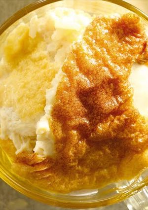 A picture of Rice Pudding.