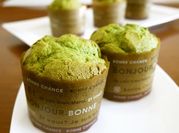 A picture of matcha gateau