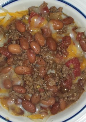 A picture of Doggie's Chili.