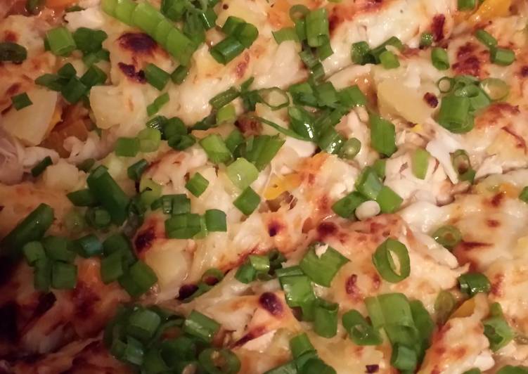 Easy Thai Chicken Pizza