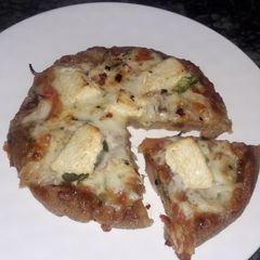 A picture of Maize flour chizi pizza.