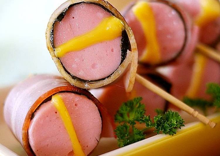 Recipe of Perfect Fish Sausage Nori Seaweed Bacon Rolls