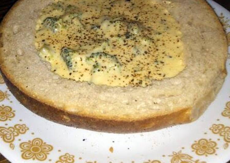 Recipe of Speedy Broccoli Cheddar cheese bowl’s