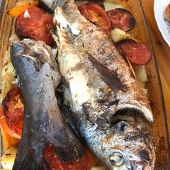A picture of Samaki harra.