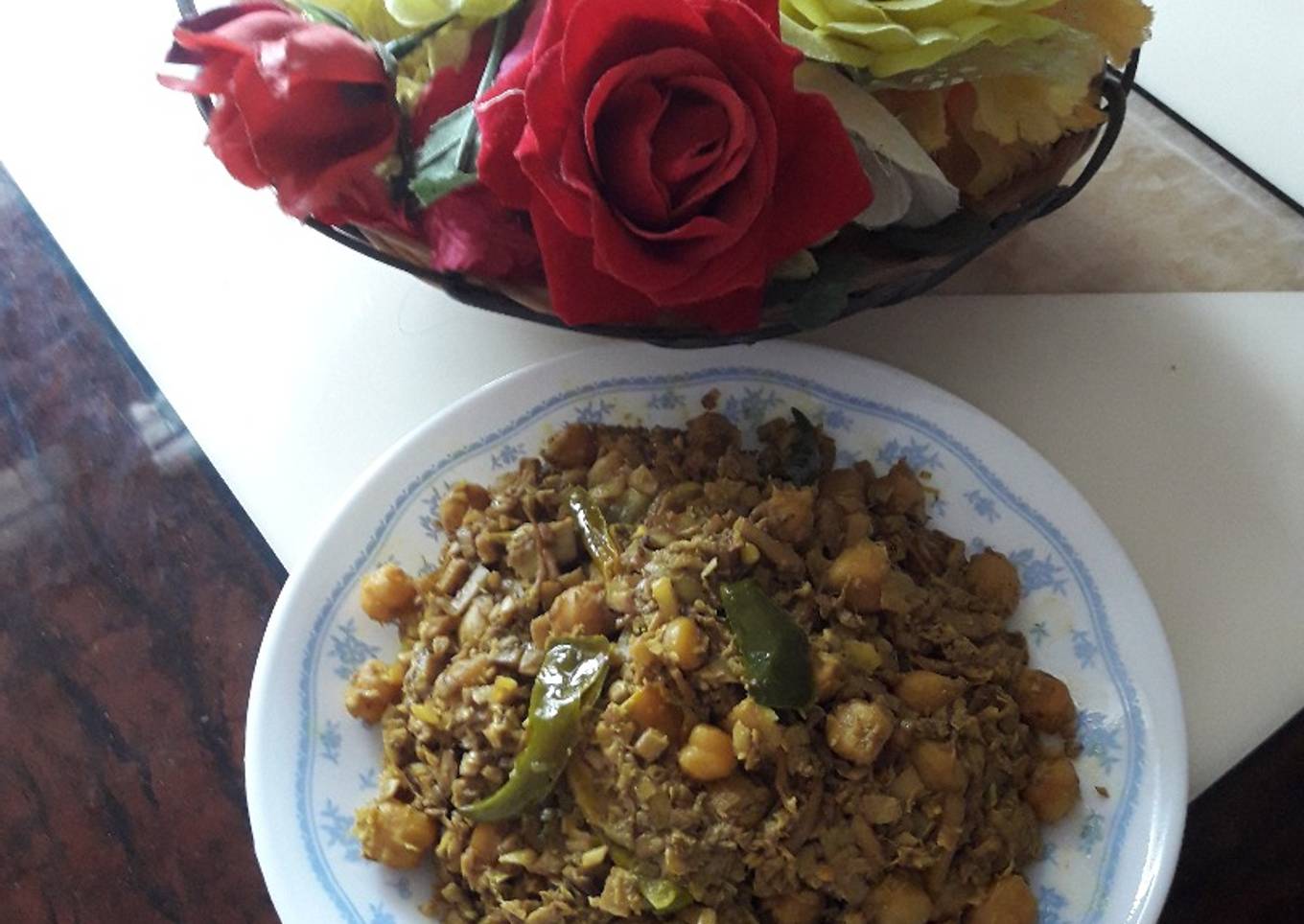 Banana flower fry with chole
