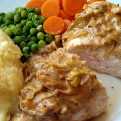 A picture of Vickys Mustard Chicken, GF DF EF SF NF.
