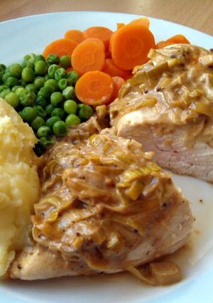 A picture of Vickys Mustard Chicken, GF DF EF SF NF.