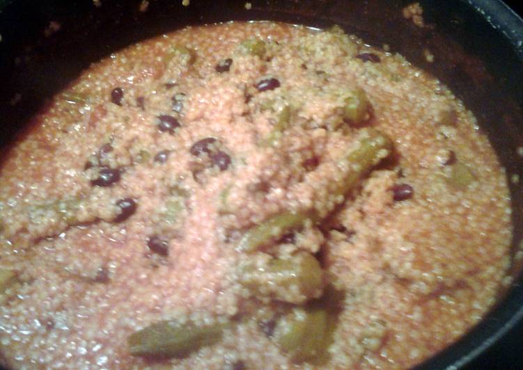 pastina, okra and tomato sauce pastina, okra and tomato sauce