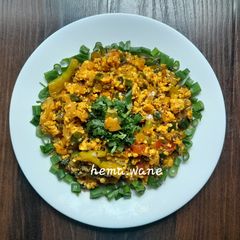 A picture of Paneer spring onion bhurji.