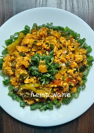 A picture of Paneer spring onion bhurji.