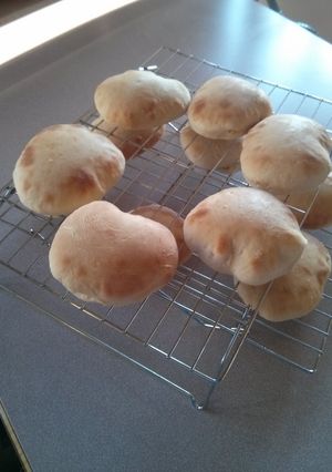 A picture of 40 Minute Hamburger Buns Ranch Style.