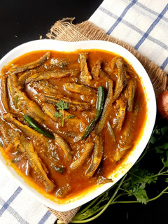 গুতুম মাছ ভুনা রেসিপির প্রধান ছবি