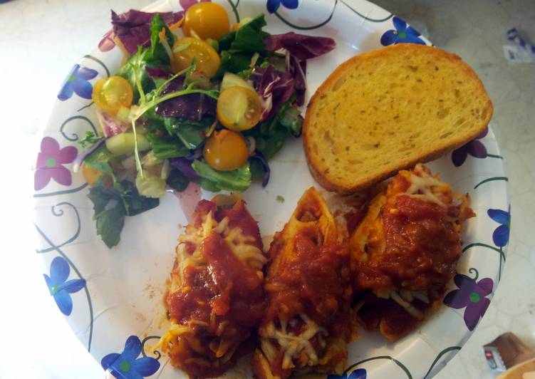 Simple Way to Cook Perfect Donnetta&#39;s Stuffed Italian Shells