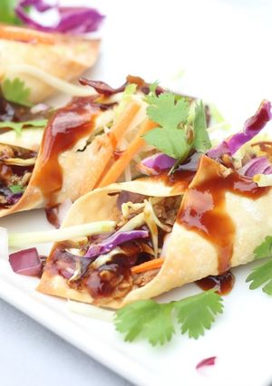 A picture of Slow Cooker Hawaiian BBQ Pork Tacos.