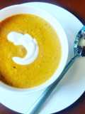 Chicken and carry creme soup